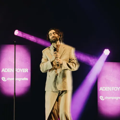 ADEN FOYER - Champagne FM LIVE - 4 décembre 2023 au Centre des Congrès de Reims