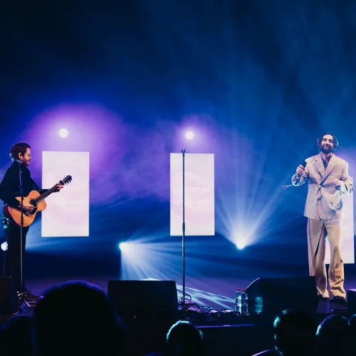 ADEN FOYER - Champagne FM LIVE - 4 décembre 2023 au Centre des Congrès de Reims