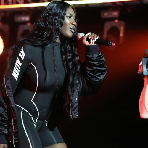 AYA NAKAMURA "Pookie" (Live)