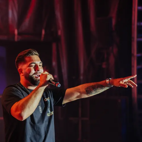 KENDJI "Le Feu" (LIVE)