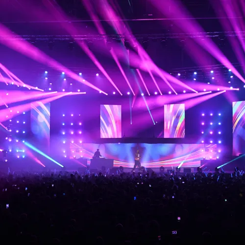 Grand Live - Contact FM - Douai