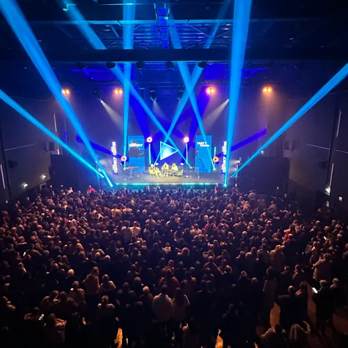 Contact VIP - MATT POKORA - Arenberg Creative Mine - 7 décembre 2022 