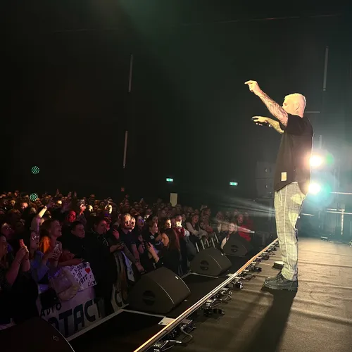 Contact VIP - MATT POKORA - Arenberg Creative Mine - 7 décembre 2022 