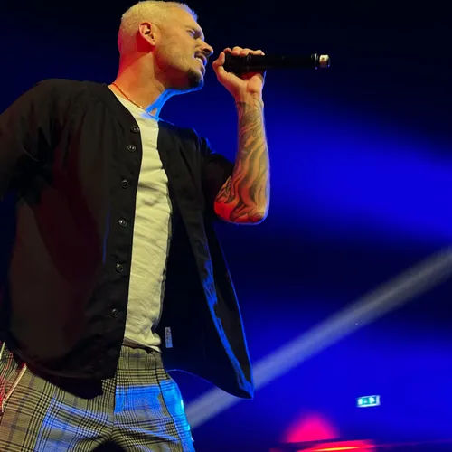 Contact VIP - MATT POKORA - Arenberg Creative Mine - 7 décembre 2022 