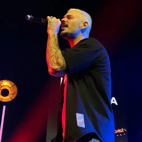 Contact VIP - MATT POKORA - Arenberg Creative Mine - 7 décembre 2022 