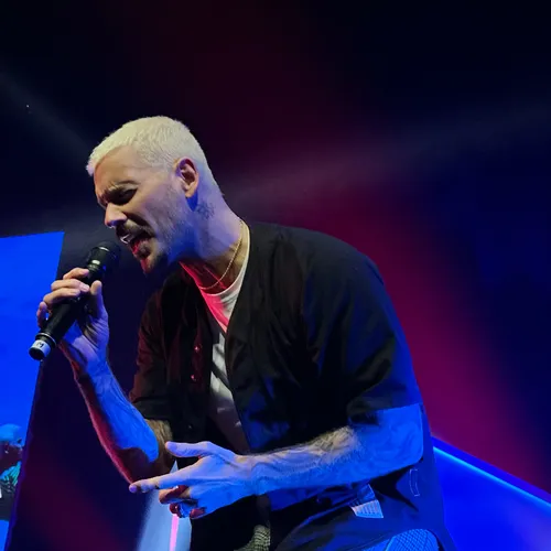 Contact VIP - MATT POKORA - Arenberg Creative Mine - 7 décembre 2022 