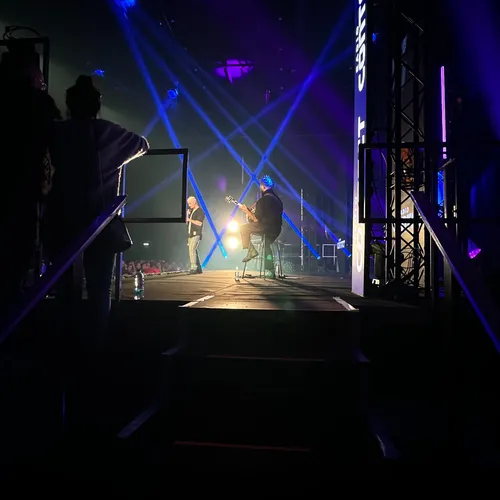 Contact VIP - MATT POKORA - Arenberg Creative Mine - 7 décembre 2022 