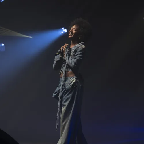 Contact VIP - Ebony - 10 octobre 2025 à l'Elispace de Beauvais