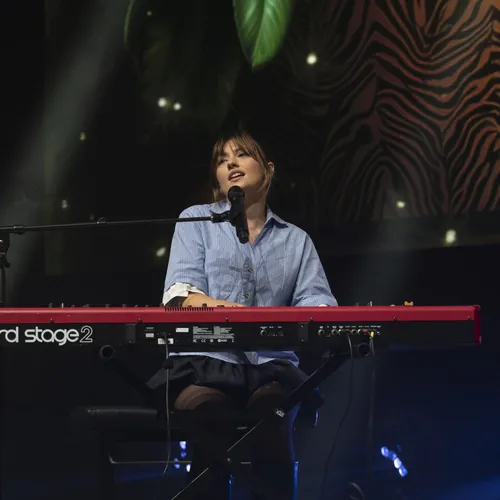 Contact VIP - Marine - 10 octobre 2025 à l'Elispace de Beauvais