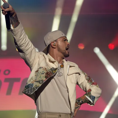 BILLY CRAWFORD - Grand Live Radio Contact - Ville de Laon - 09 juillet 2024