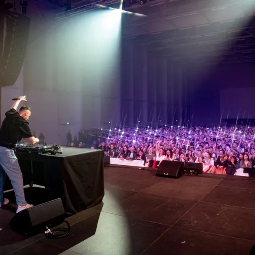 CONTACT VIP - Dadju & Tayc - Adriàn Verdà - 24 avril 2024 - Cité des Congrès de Valenciennes