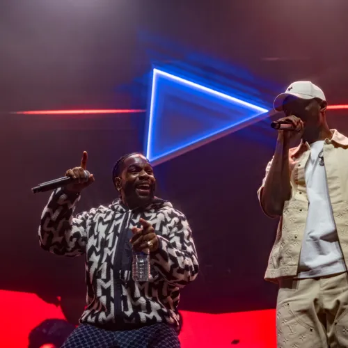 CONTACT VIP - DADJU ET TAYC - CITÉ DES CONGRES DE VALENCIENNES