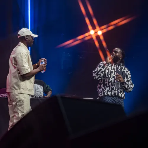 CONTACT VIP - Dadju & Tayc - Adriàn Verdà - 24 avril 2024 - Cité des Congrès de Valenciennes