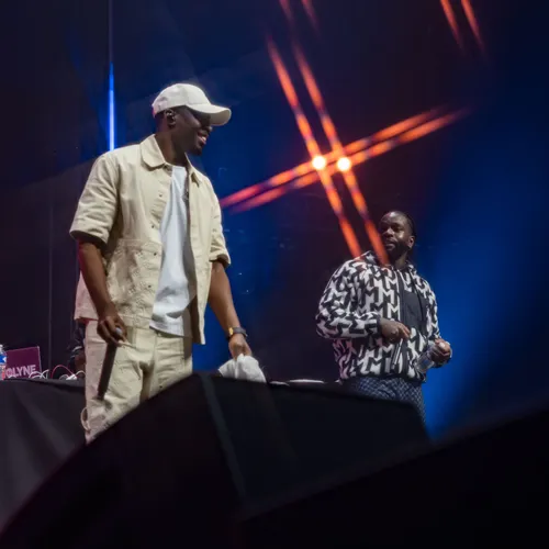 CONTACT VIP - Dadju & Tayc - Adriàn Verdà - 24 avril 2024 - Cité des Congrès de Valenciennes