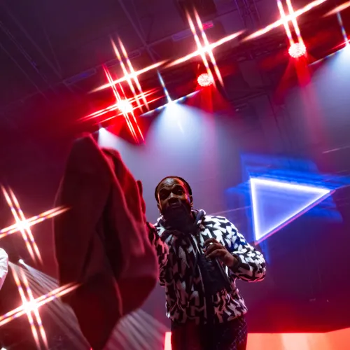 CONTACT VIP - Dadju & Tayc - Adriàn Verdà - 24 avril 2024 - Cité des Congrès de Valenciennes