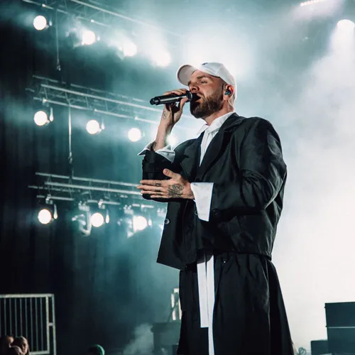 Keen'V - Grand Live Radio Contact - 9 juillet 2025 à Calais