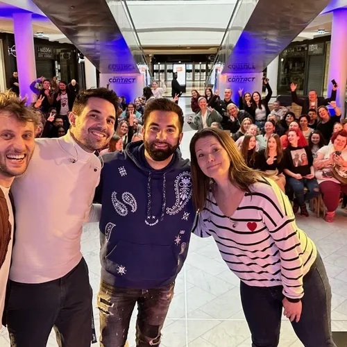 Kendi - Radio Contact - 300323