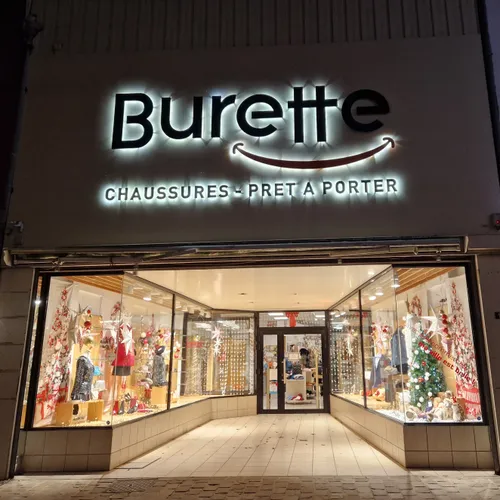 Gravelines : le magasin Burette Chaussures rouvre enfin ses portes ! 