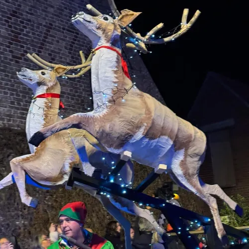 Milam s’illumine pour la magie de Noël