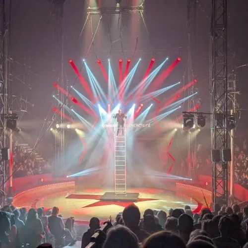 Les spectateurs émerveillés par Longuenesse Générosité