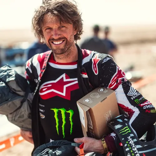 Dakar 2026 : Adrien Van Beveren remporte l'étape du jour