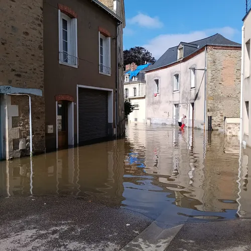 A Craon, l'Oudon est sortie de son lit durant la nuit de mercredi à jeudi.