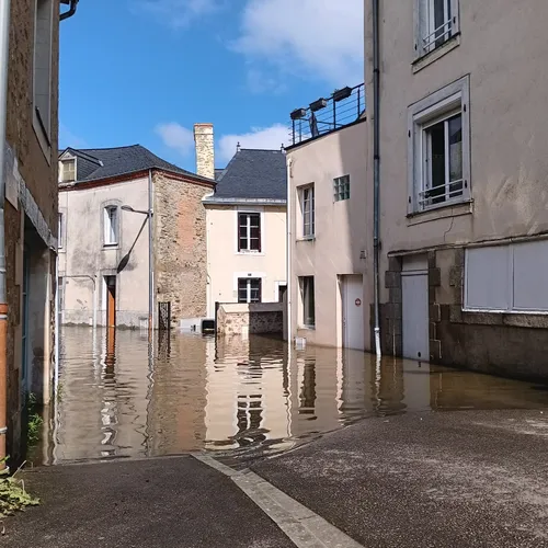 A Craon, l'Oudon est sortie de son lit durant la nuit de mercredi à jeudi.
