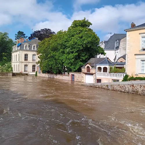 A Craon, l'Oudon est sortie de son lit durant la nuit de mercredi à jeudi.