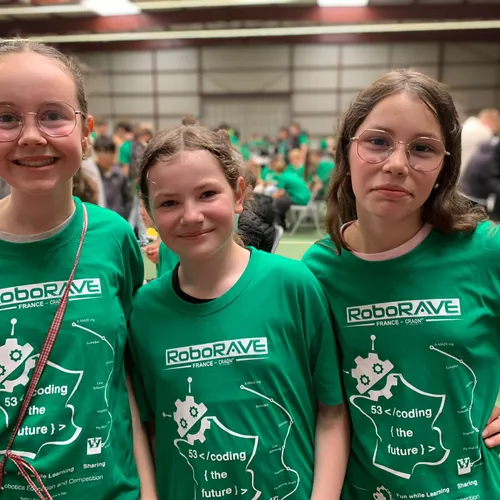 Clémentine, Mila, Clara RoboRave Craon_05 06 25_AVC