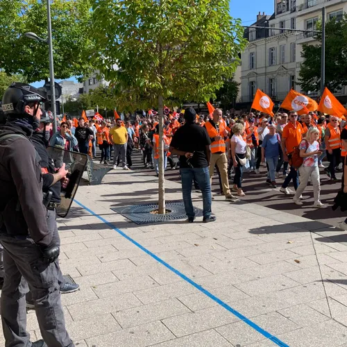 Mobilisation Syndicale Angers_18 09 25_AVC