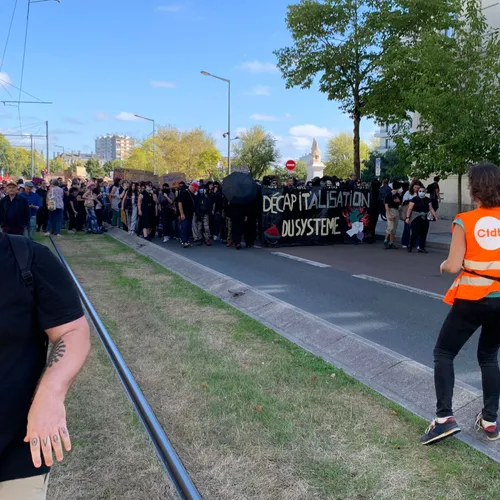 Mobilisation Syndicale Angers_18 09 25_AVC