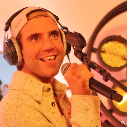 rencontre Mika sur 100%