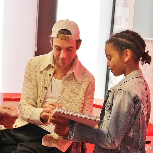 rencontre Mika sur 100%