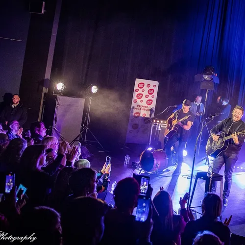 Patrick Bruel et Ycare au PMC de Strasbourg