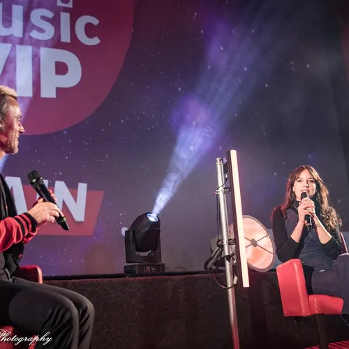 Jain au Top Music VIP