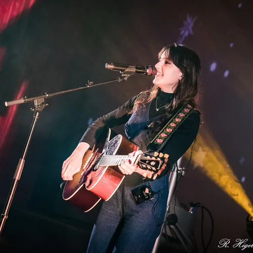 Jain au Top Music VIP