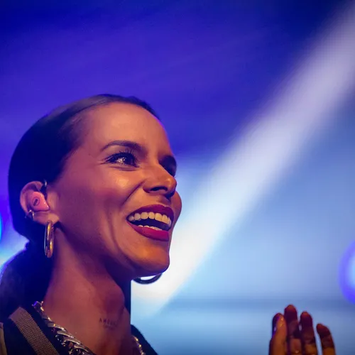 Shy'm - @ Luc Bally photographe