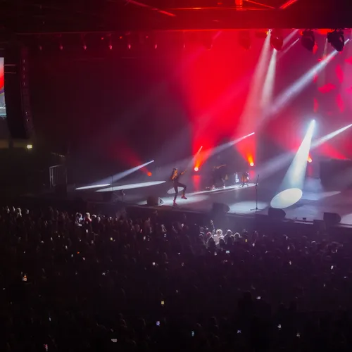 Shy'm - @ Luc Bally photographe