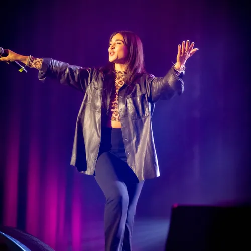 Camélia Jordana - @ Luc Bally photographe