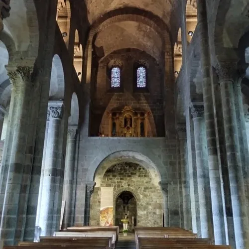 La basilique d'Orcival 