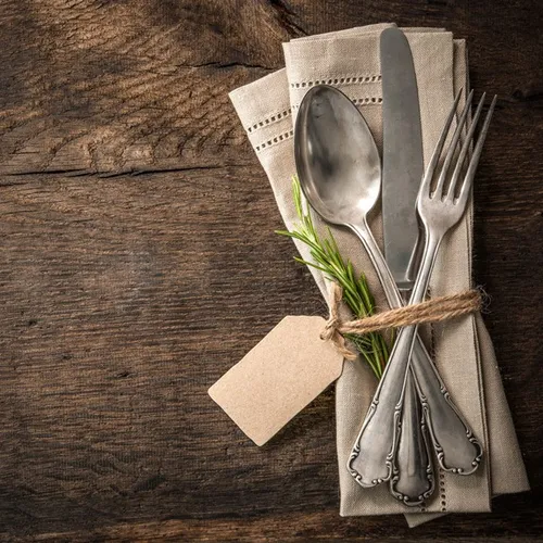 QUESTION DU JOUR - Comment faire une couronne de saison ?