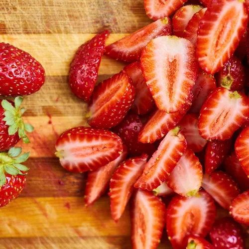 QUESTION DU JOUR - Comment donner du goût à des fraises fades ?
