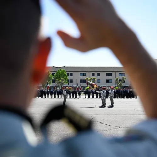 Le protocole militaire lors de l'hommage