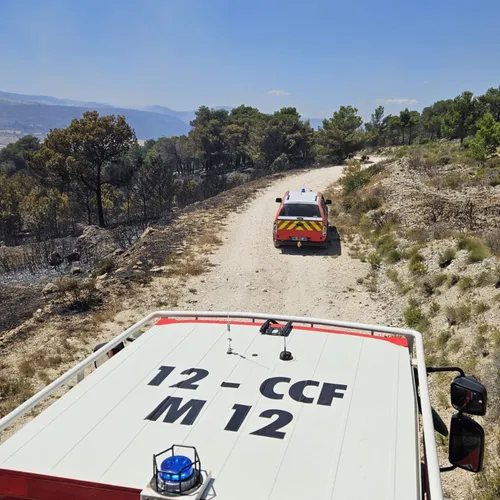 Les pompiers de l'Aveyron engagés dans l'Aude en juillet 2025.