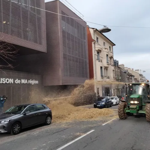 Mobilisation des agriculteurs à Rodez (Aveyron) le 31-01-24.