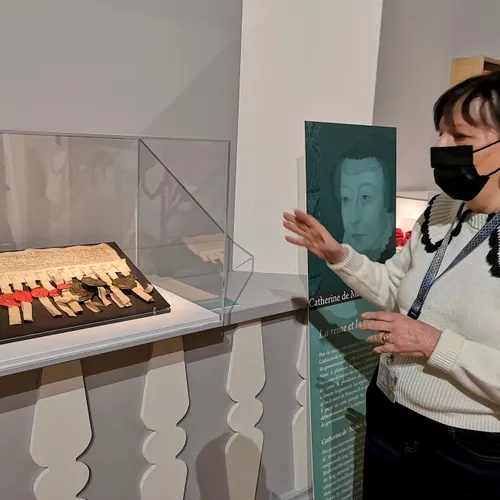 [PODCAST] Pour la réhabilitation des femmes de pouvoir à la...