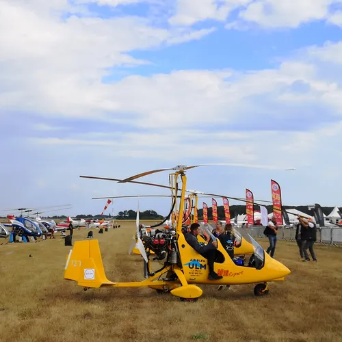 [PODCAST] 600 aéronefs en rotation dans le ciel blaisois