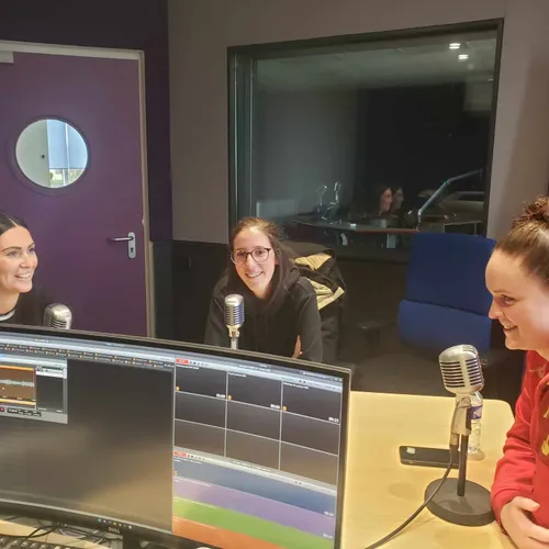 [PODCAST] Un épisode spécial de "Rouge et Bleu" pour le 8 mars 