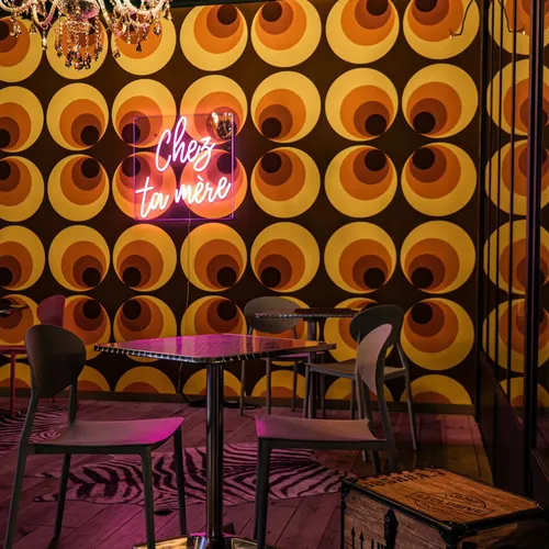 Direction Chez ta Mère, le nouveau Comedy Club de Perpignan 