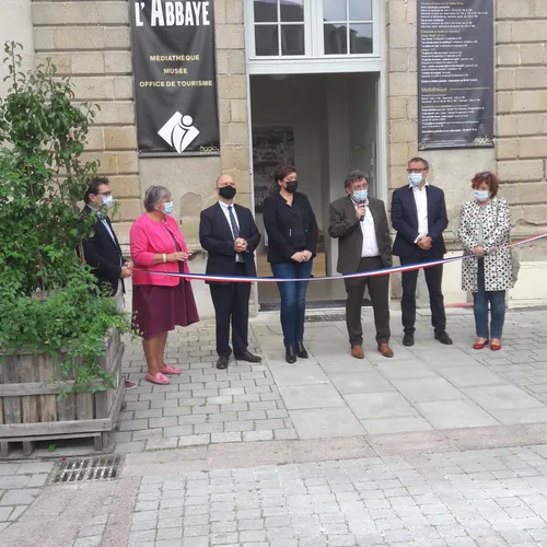 JOURNAL DU LUNDI 20 SEPTEMBRE ( MIDI )